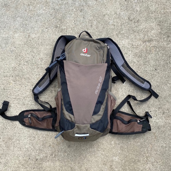 Deuter | Bags | Deuter Airlite 22 